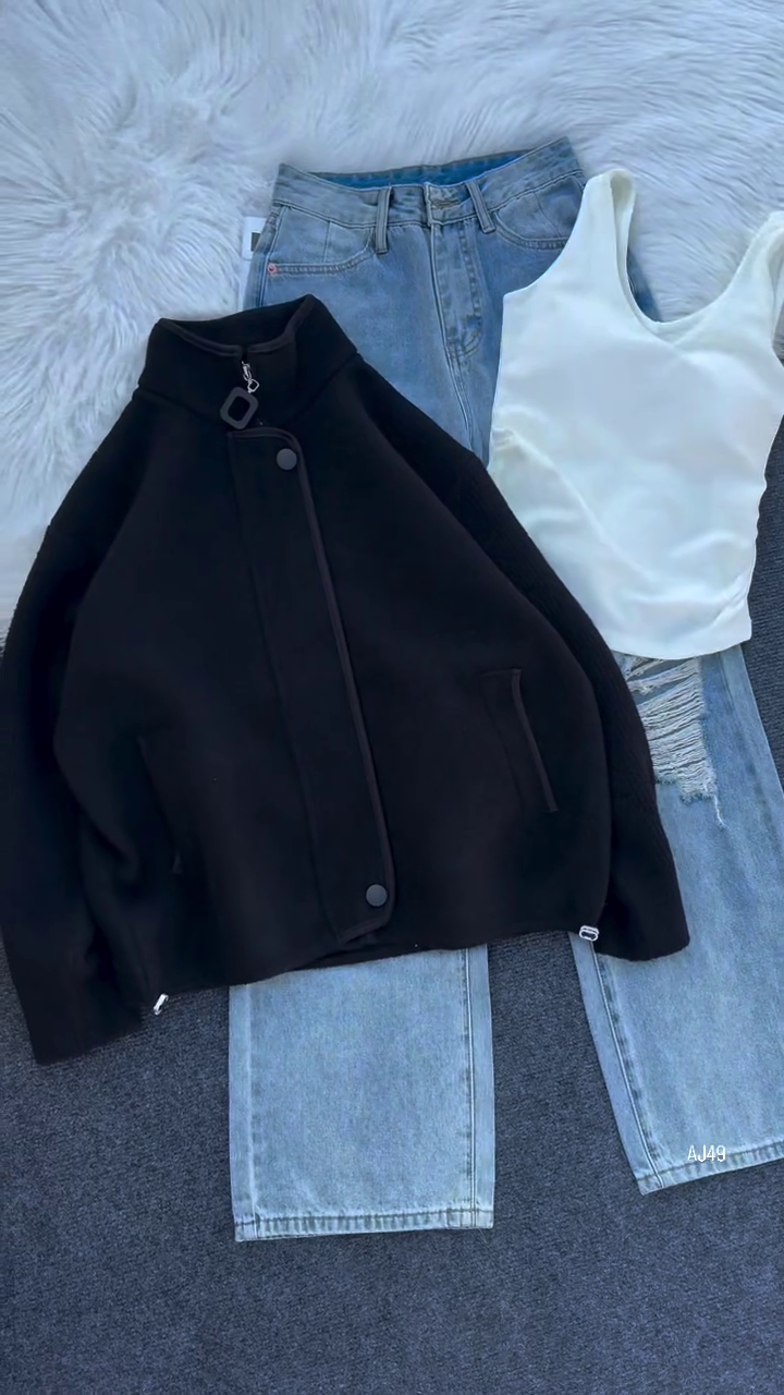 Red Cozy Button‑Front Winter Jacket with White Ribbed Tank Top and Light‑Wash Wide‑Leg Ripped Jeans Casual Outfit Set” ❤️