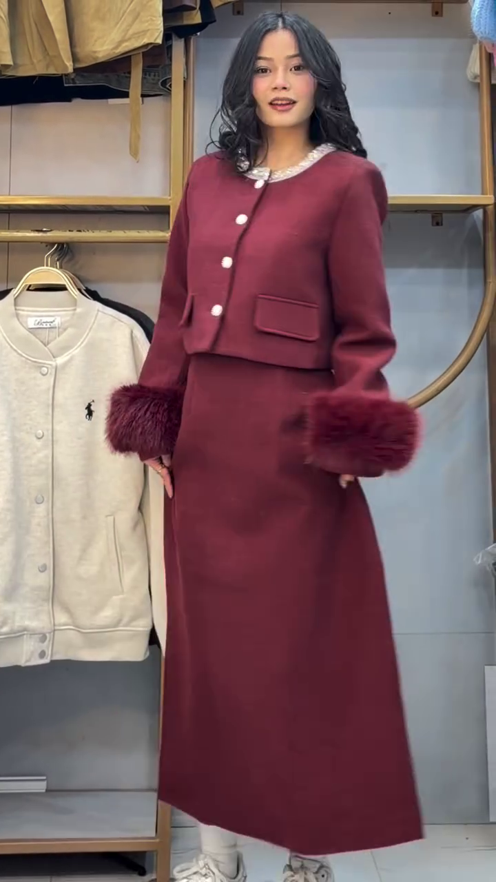 Luxurious Burgundy Cropped Jacket with Faux Fur Cuffs and Matching Long Skirt 👑🧥🍷🌹✨