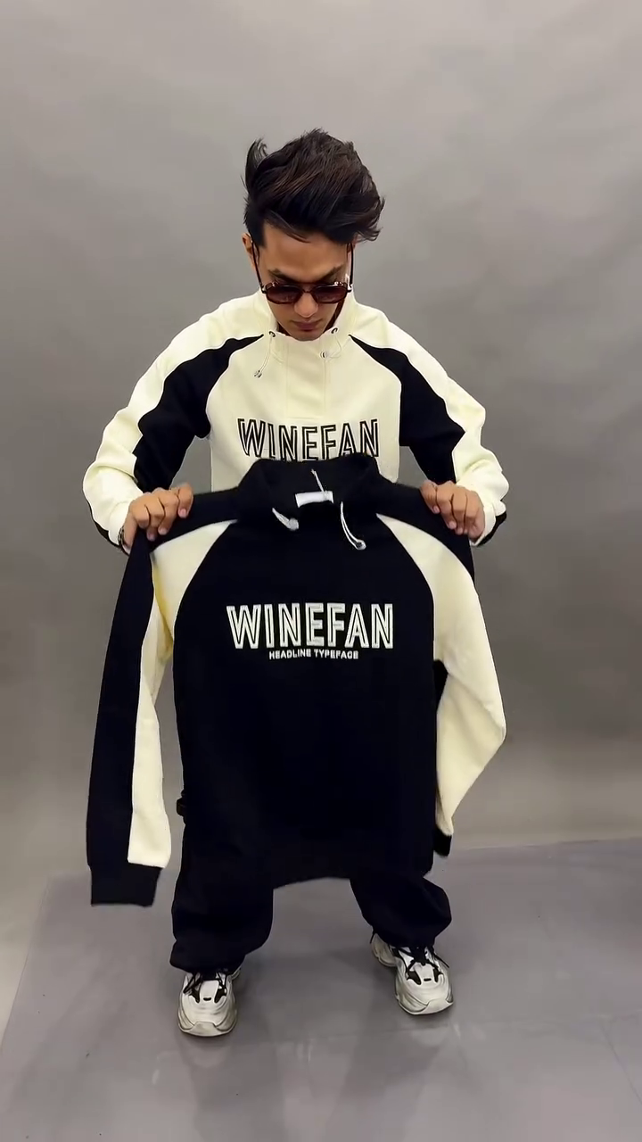 Men’s Cream & Black Contrast Panel Relaxed Fit Hooded Sweatshirt with Bold Front Typography 🧥🔥