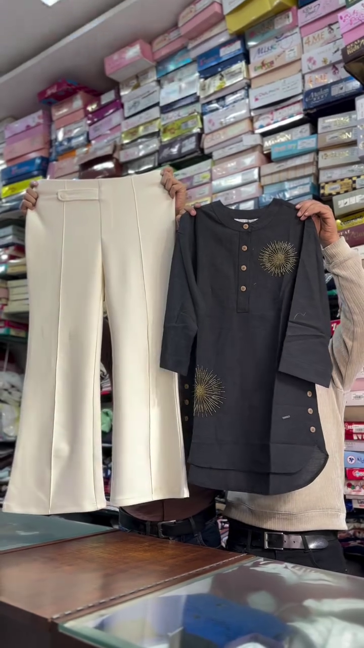 Earthy Brown Half-Sleeve Embroidered Sunburst Detail Tunic with Buttoned Placket & Cream Straight-Fit Trousers Set 🤎🌟✨