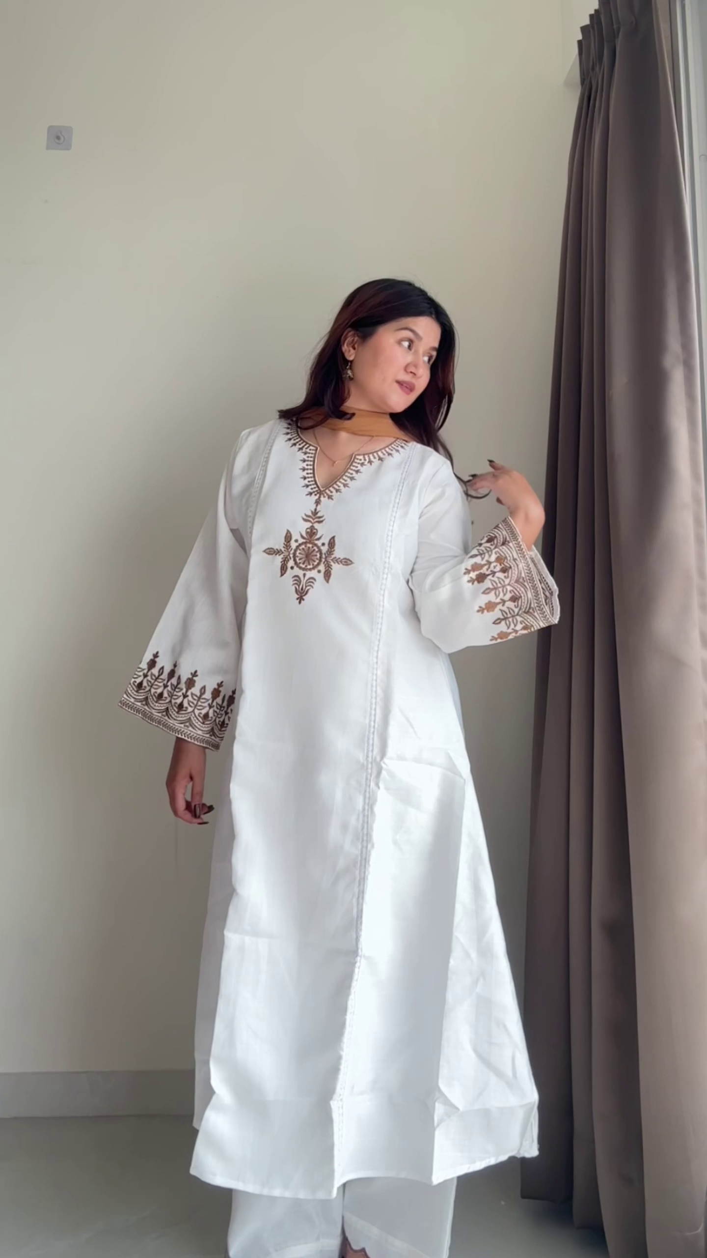 Midnight Black Straight-Cut Embroidered Kurta Set with Lavender Floral Threadwork, Scalloped Bell Sleeves & Soft Chiffon Dupatta 🌙🖤💜