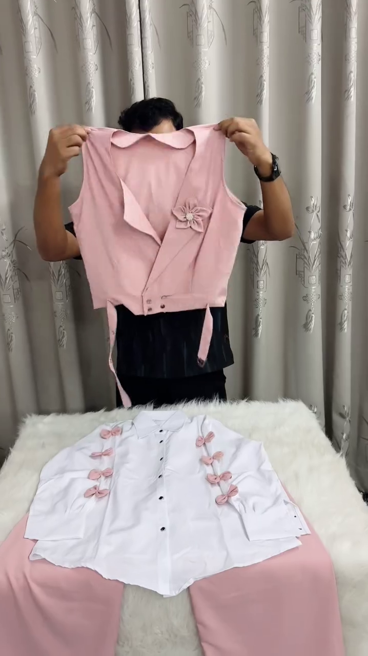 Blush Pink & Crisp White 4-Piece Kids Formal Suit Set with Bow-Detailed Waistcoat, Classic Collar Shirt, Matching Trousers & Adjustable Belt 🎀🤍👔