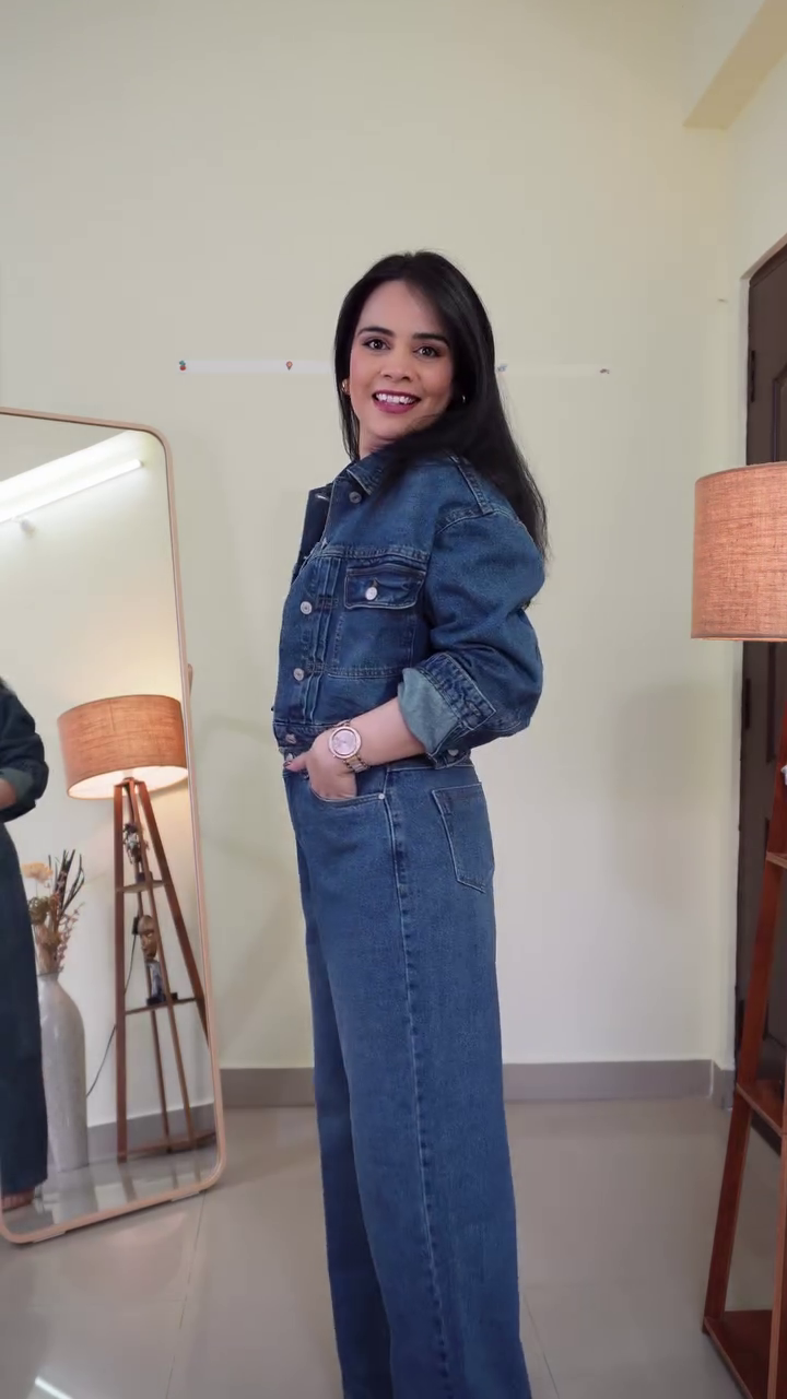 Classic Blue Denim Co-Ord Set Featuring Button-Front Cropped Denim Top & High-Waisted Wide-Leg Jeans – Modern Casual Street Style Outfit