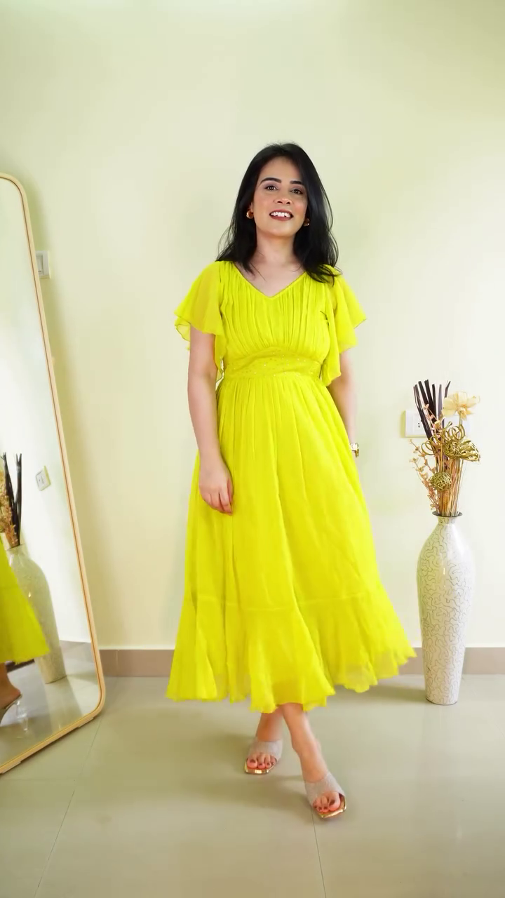 Bright Scarlet Red Embellished Tiered Maxi Gown with Puff Sleeves & Beaded Bodice Detailing – Statement Party & Celebration Flare Dress