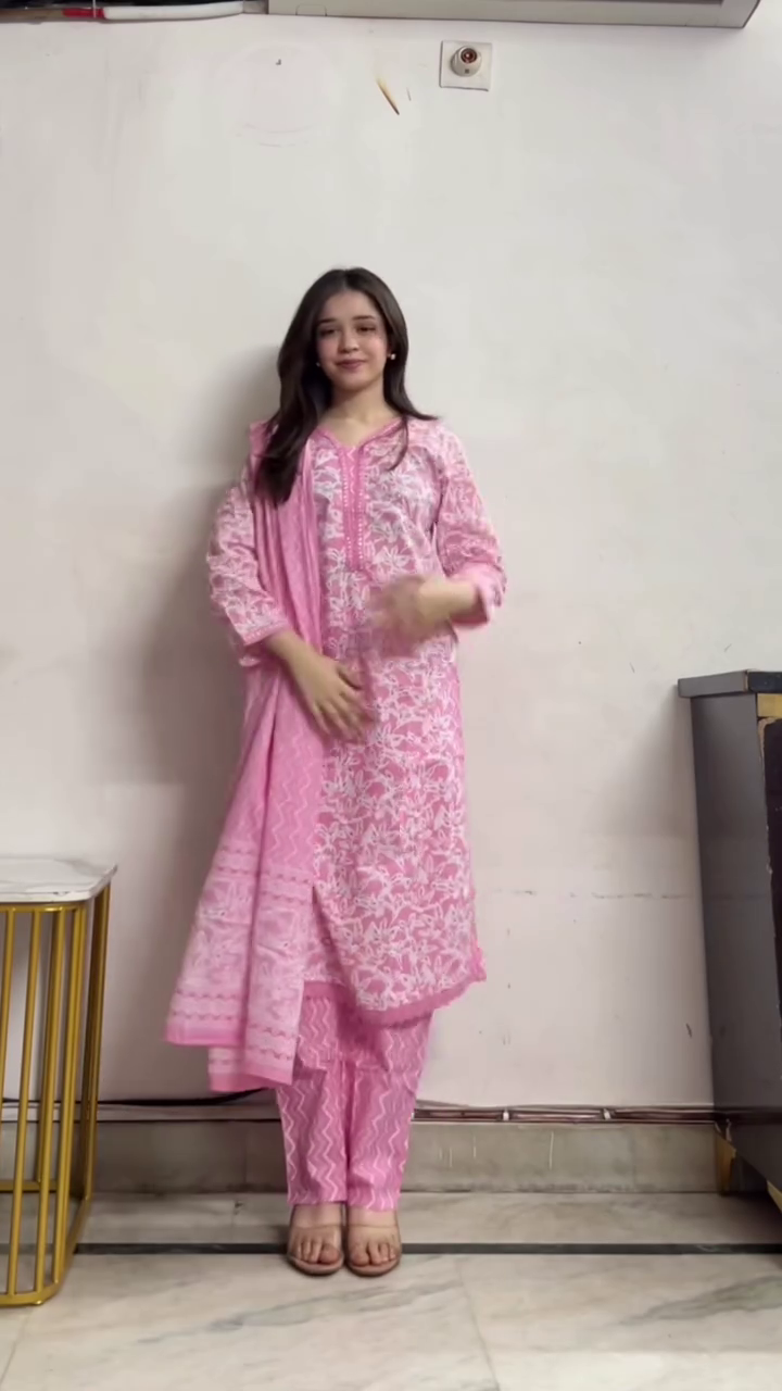 Maroon Traditional Long Flowing Dress with Vertical Stripes and Floral Motifs Paired with Matching Wide-Leg Pants Cultural Statement Ensemble 🍷👗👖🌸