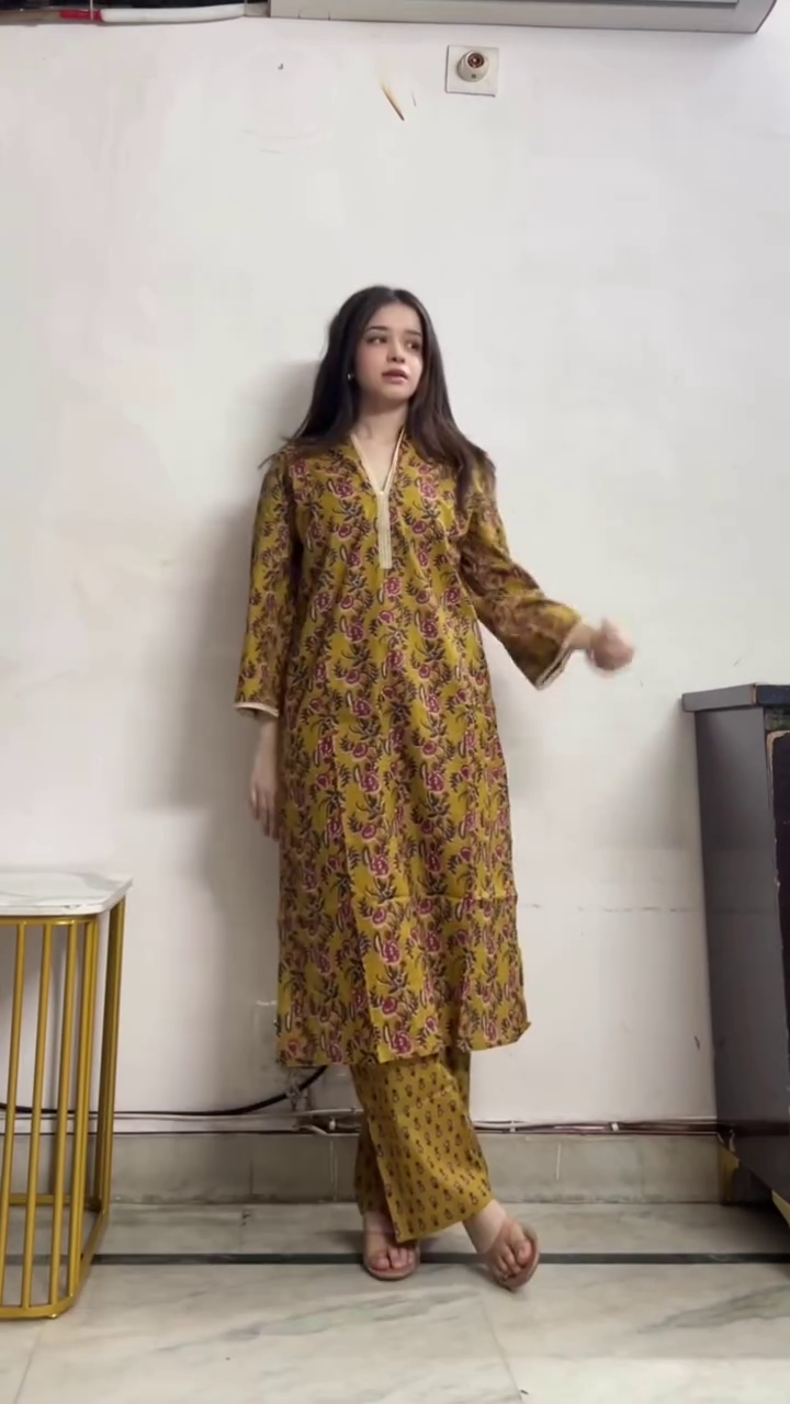 Maroon Traditional Long Flowing Dress with Vertical Stripes and Floral Motifs Paired with Matching Wide-Leg Pants Cultural Statement Ensemble 🍷👗👖🌸