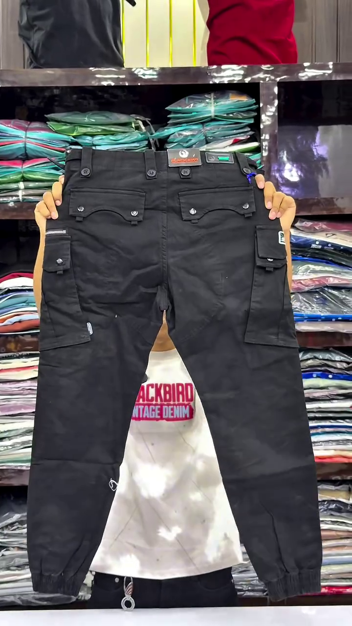 Urban Tactical Black Cargo Jogger Pants with Multi-Pocket Utility Design 🖤🔥👖