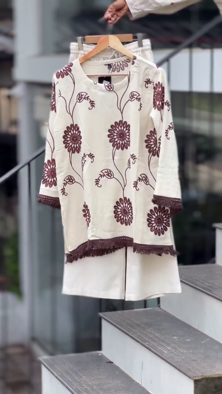 ❤️🌼 Premium Floral Embroidered Ethnic Tunic Top & Classic Straight Trouser Elegant Two-Piece Fashion Co-Ord Set 🌼❤️✨