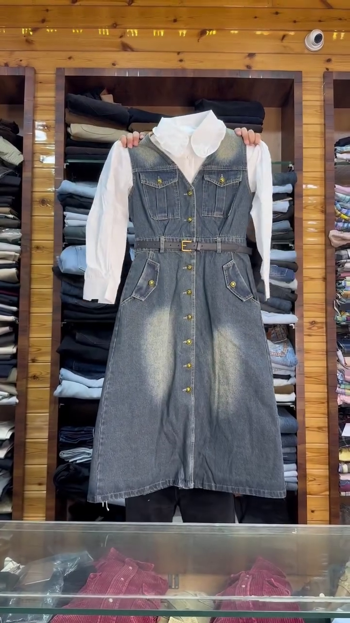 👗💙 Luxury Vintage Denim Shirt Collar Midi Dress with Puff Sleeve Inner Layer & Adjustable Waist Belt for Women | Korean Inspired Smart Casual Fashion Outfit 💙👗