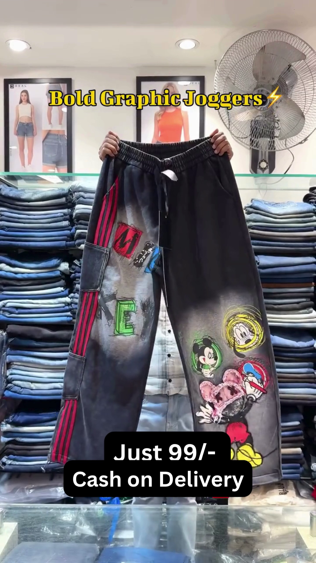 🖤⚡ Urban Street Art Graphic Relaxed Fit Cargo Jogger Pants for Men & Women | Trendy Oversized Casual Fashion Statement Bottom Wear with Utility Pocket Design ⚡🖤